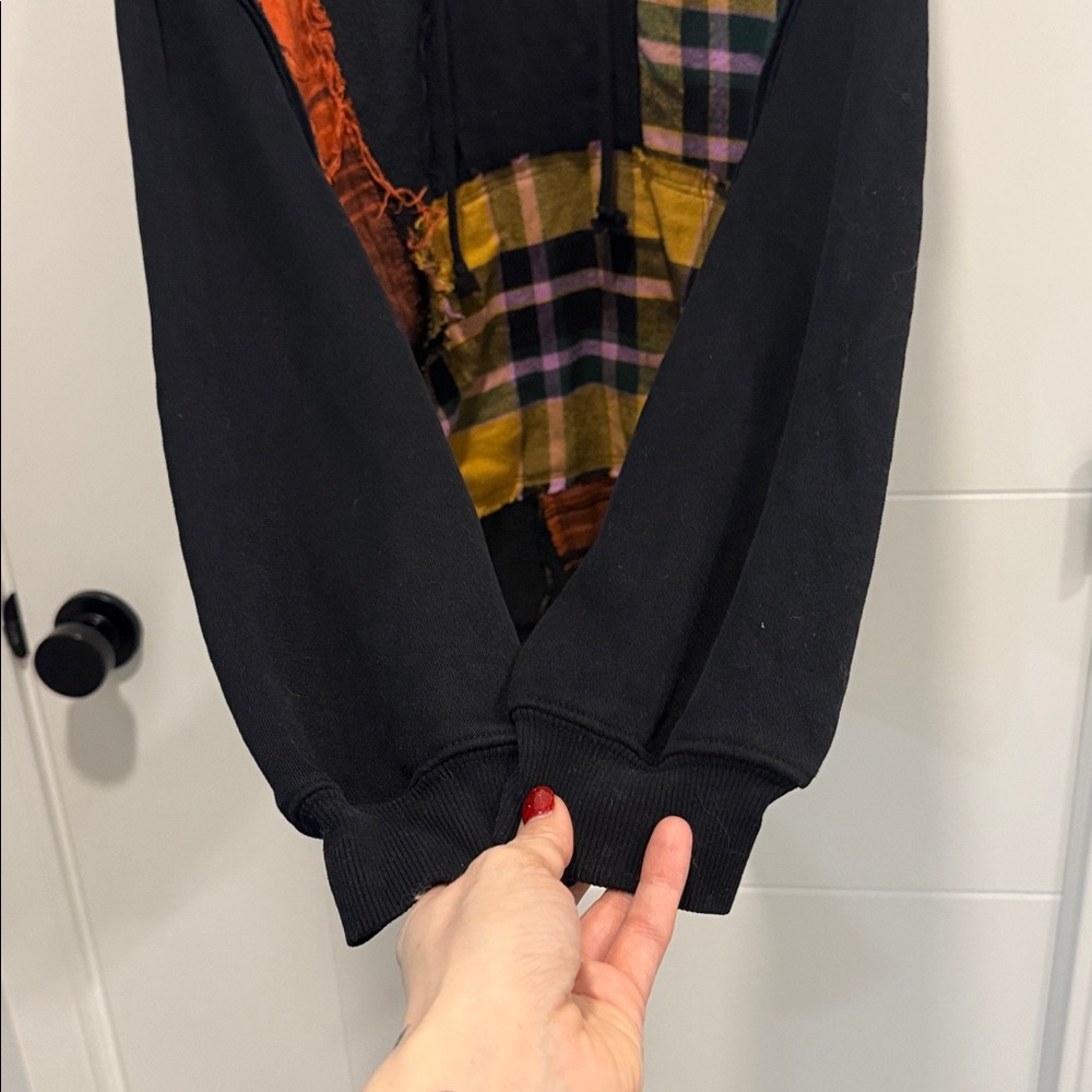BDG Black Fleece hooded sweater size XS - Picture 5 of 9